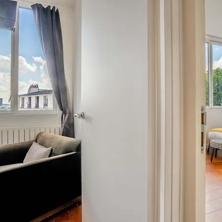 Huge And Bright 4bd For 10 Guests Sacre-coeur Apartment