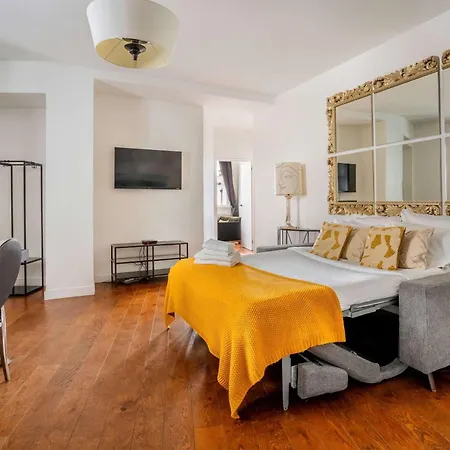 Huge And Bright 4bd For 10 Guests Sacre-coeur Apartment *