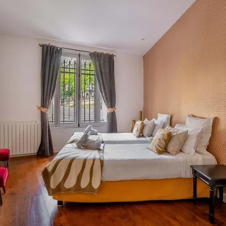 Huge And Bright 4bd For 10 Guests Sacre-coeur Apartment
